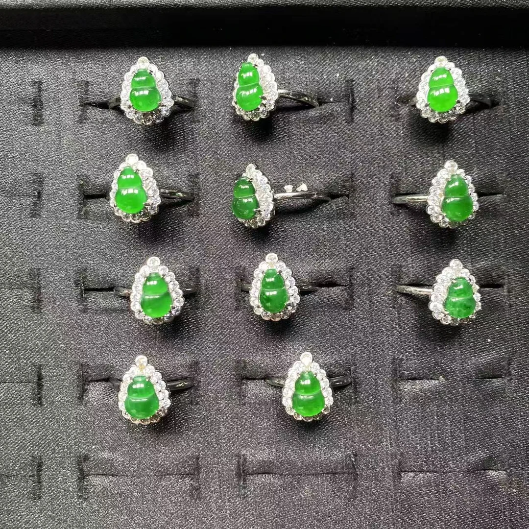 【玉经纶】182108/Q67-天然A货翡翠戒指-多样性发其一