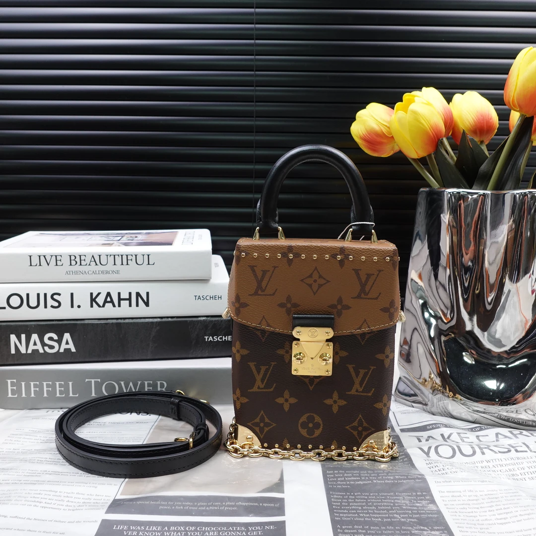 95新 LouisVuitton/路易威登 单肩包/T10292340