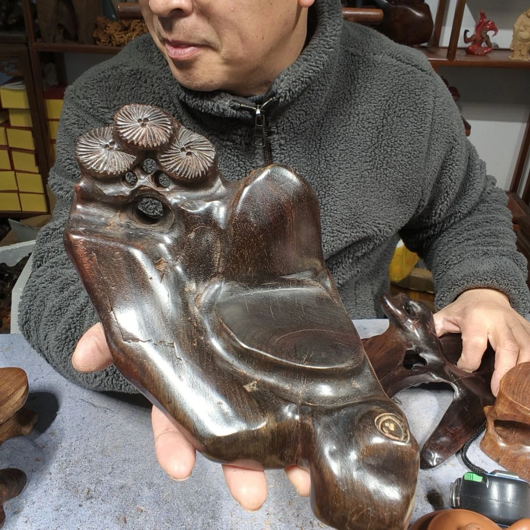 交趾黄檀（大红酸枝）石**生13