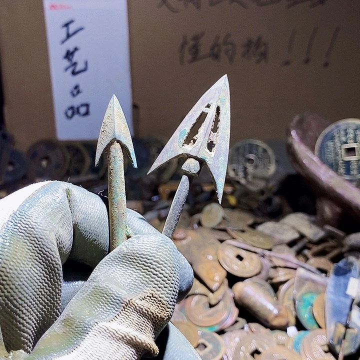 用***8工艺品手机挂件 101