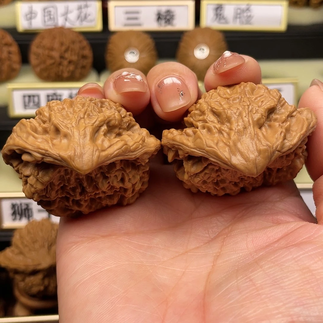 【闪购商品】文玩核桃吊坠苏*沐核桃