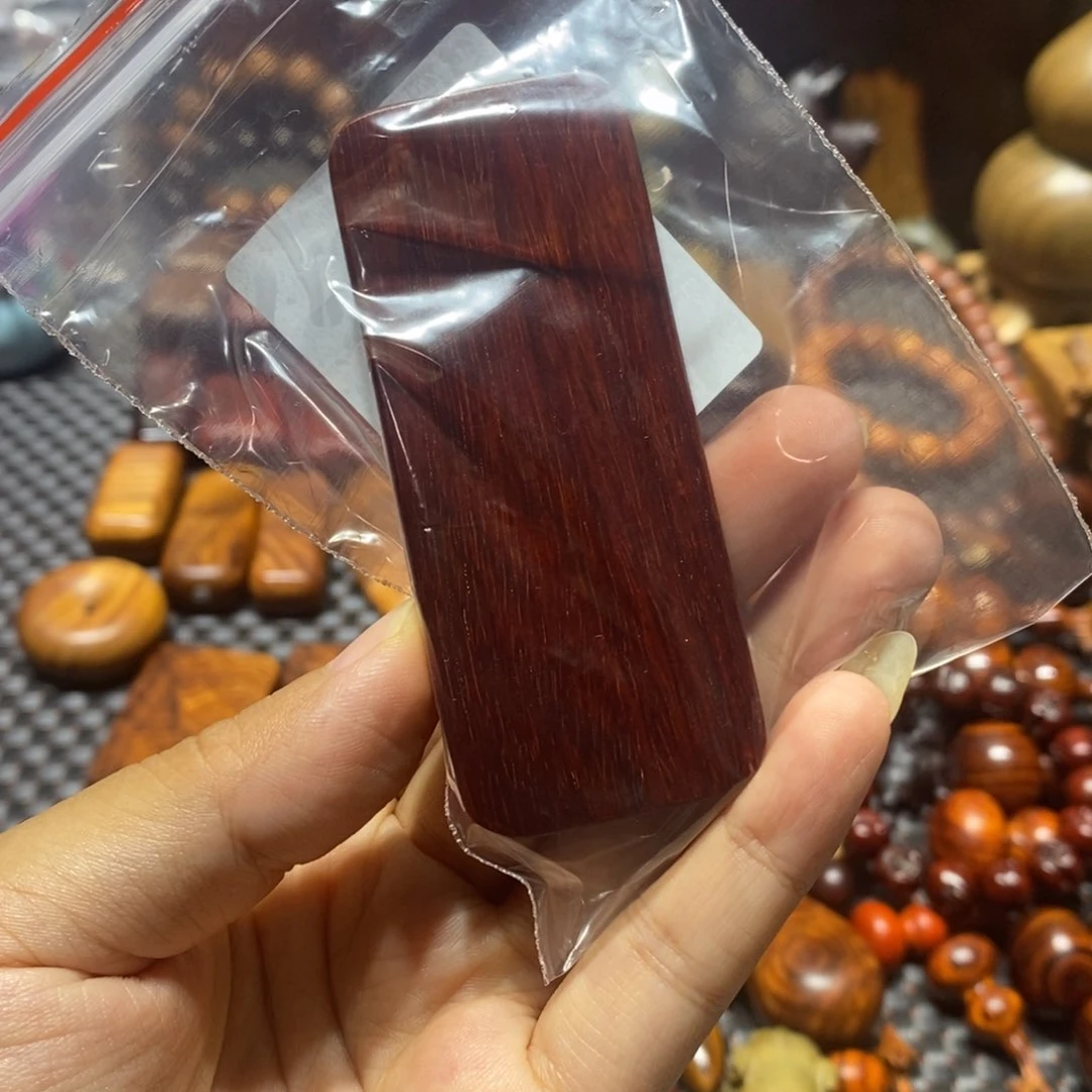 檀香紫檀（小叶紫檀）U****u