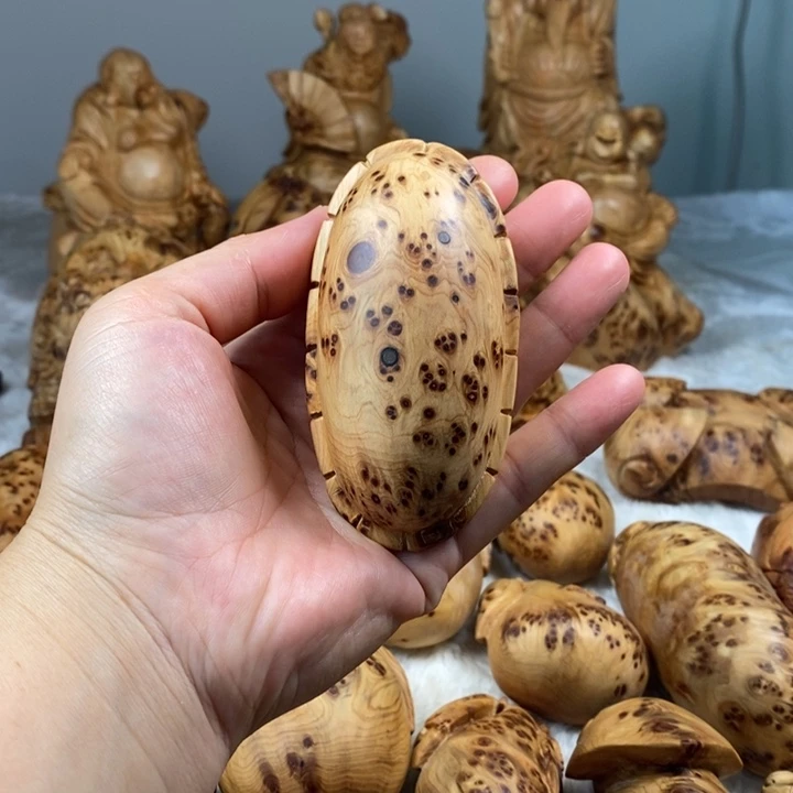 柏木多留疤手工富甲手把件