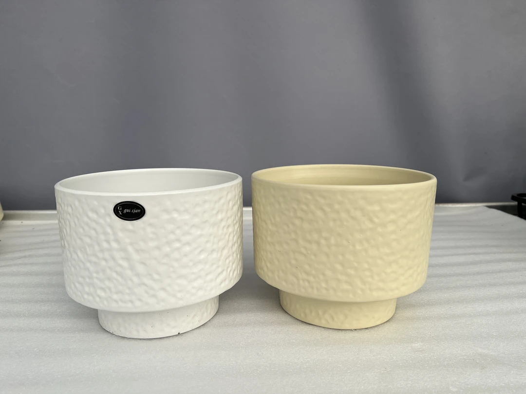 陶瓷盆 （口径20装4-6颗）