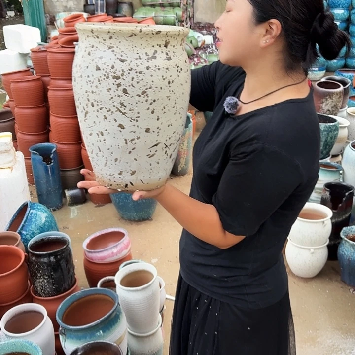 口20高29瑕疵一个盆子。