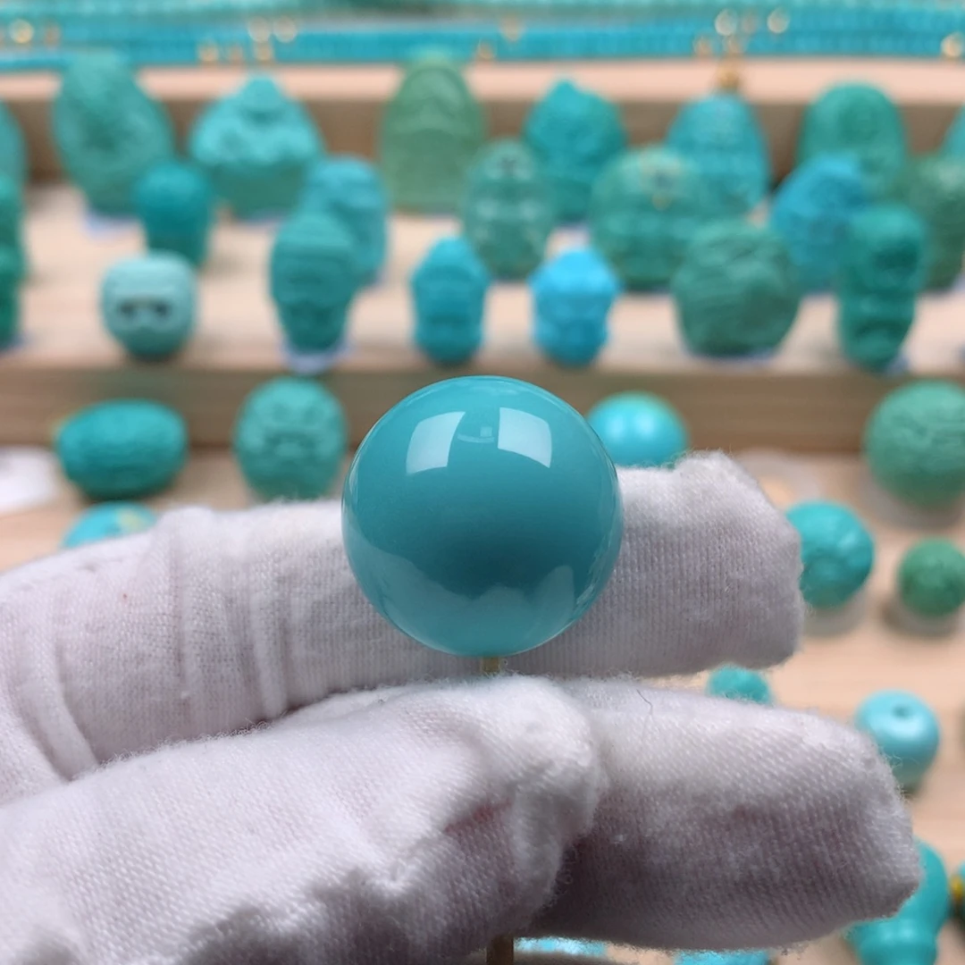 绿松石配饰未镶嵌