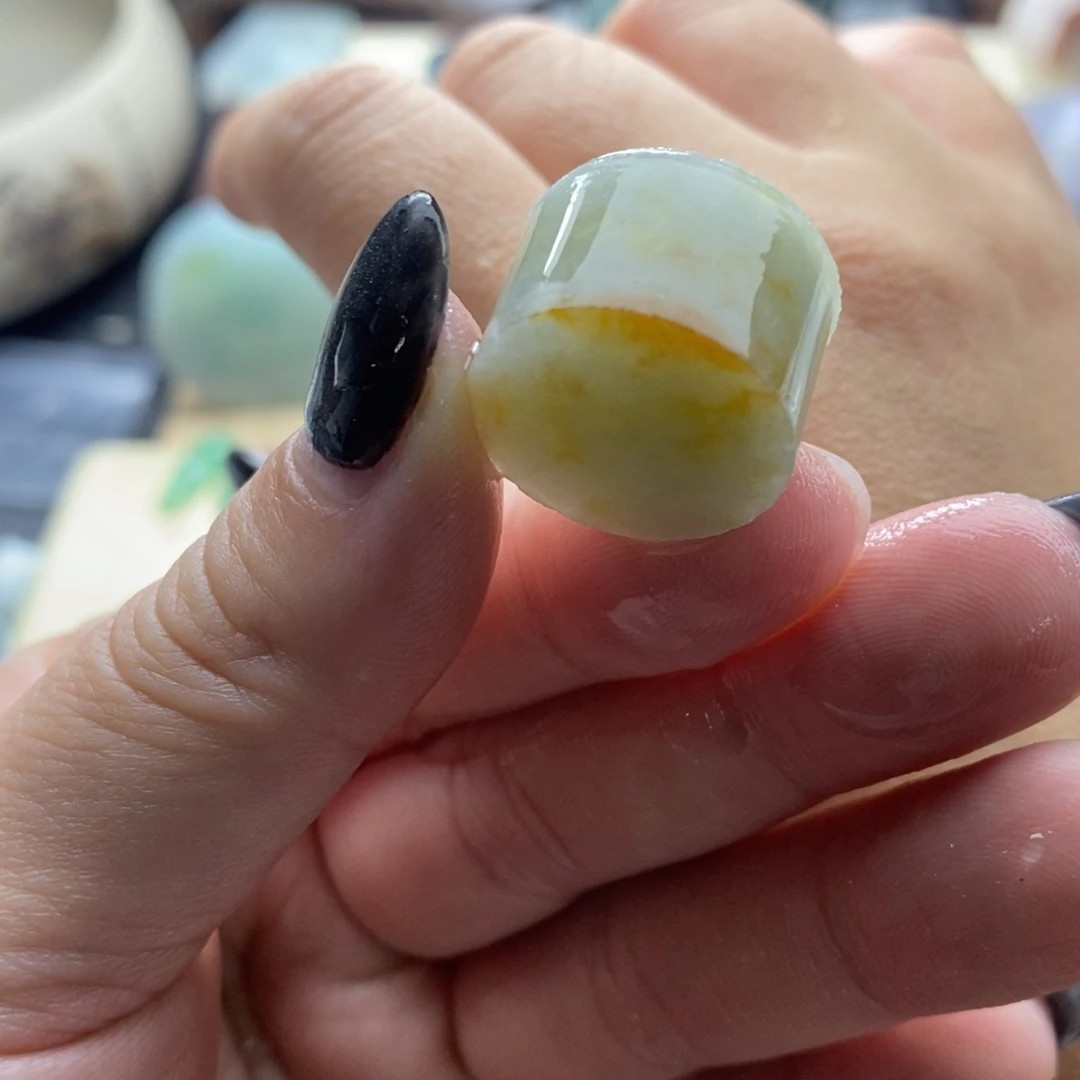 阳***羊定制翡翠未镶嵌戒心