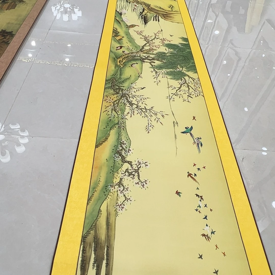 红***里国画精品花鸟作品丝绢