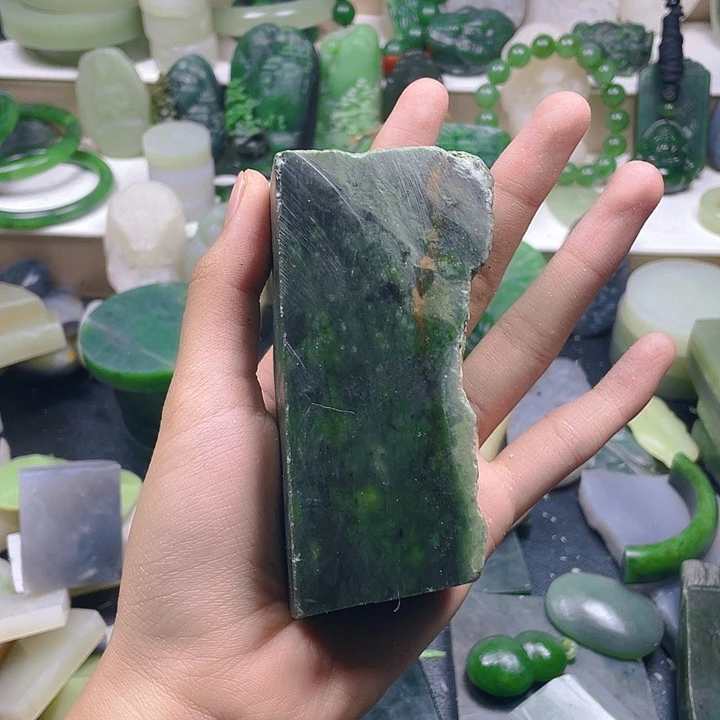 和田玉（碧玉）未镶嵌挂件