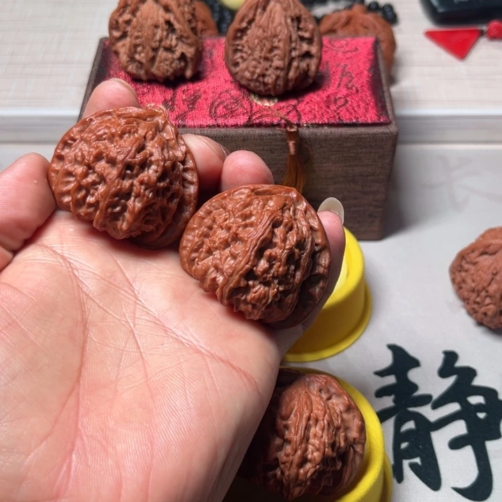 泉***品三角白三角白三角白