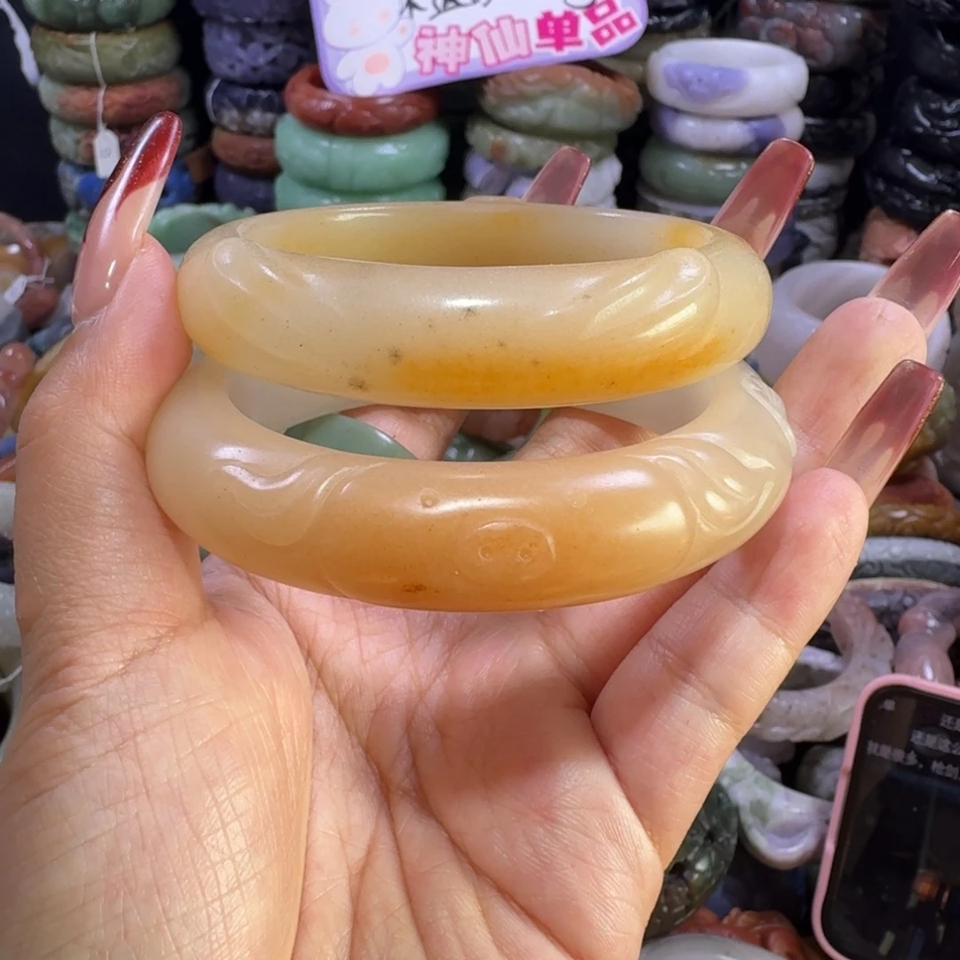 石英质玉（佘太翠）未镶嵌手镯16，60，不退换一对