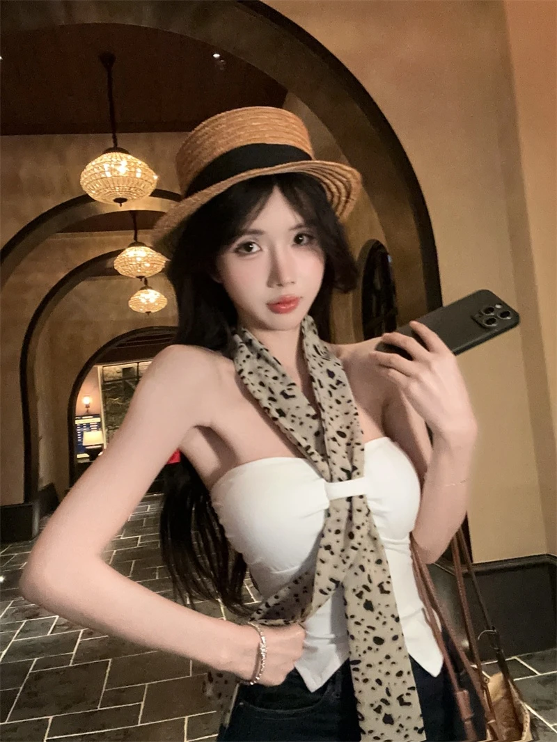 度假风豹纹丝巾挂脖吊带小背心女夏季辣妹气质带胸垫抹胸上衣新款