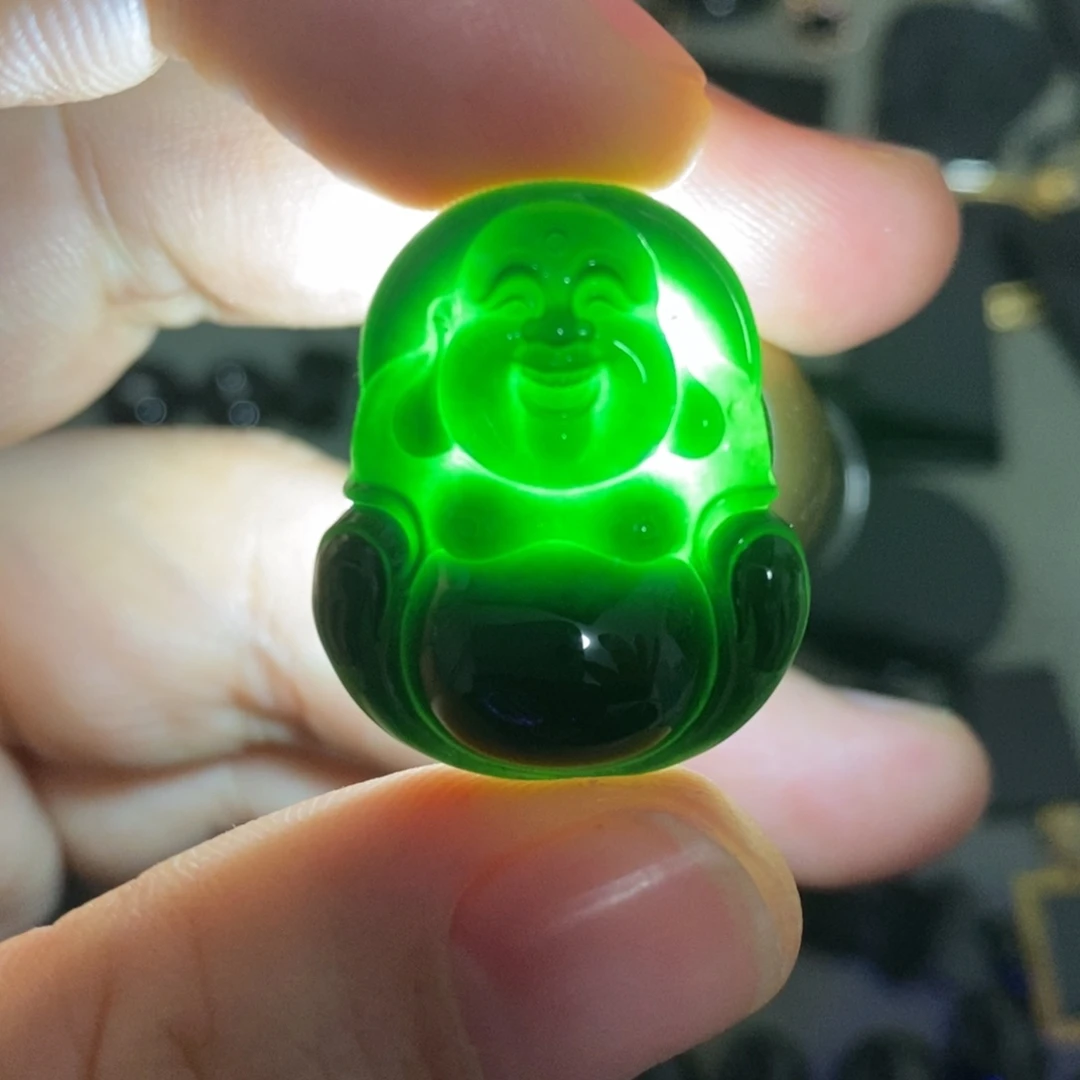 翡翠未镶嵌颈饰墨翠弥勒佛