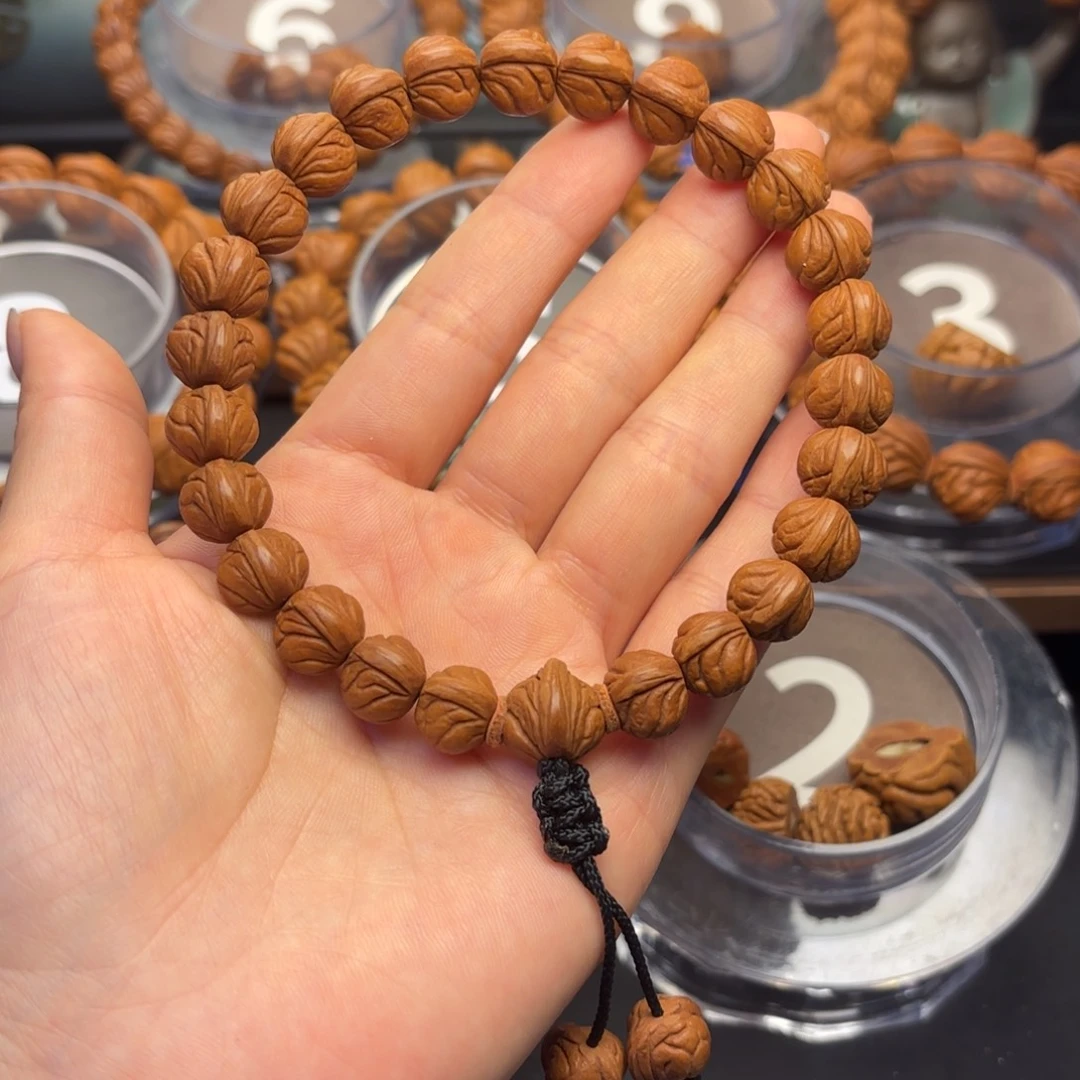 吊坠桃核野生玉龙脊12尺寸