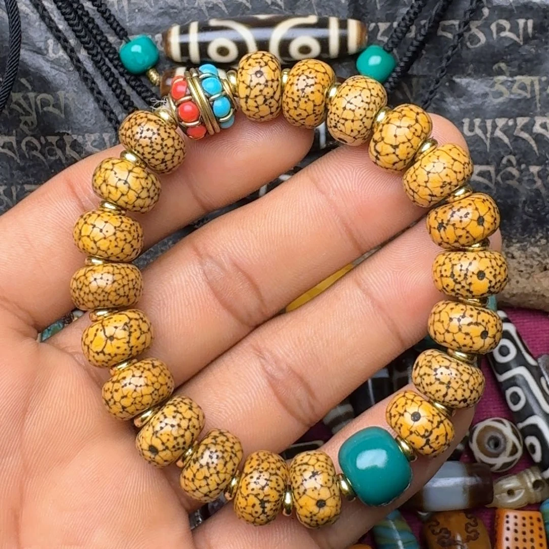 柏香籽/百香籽把件星月