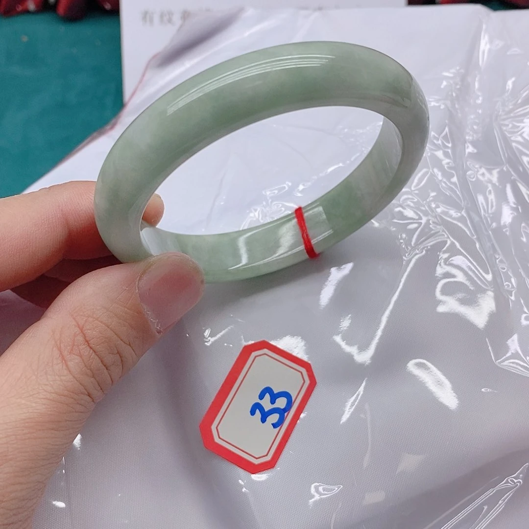 翡翠手镯未镶嵌333333333