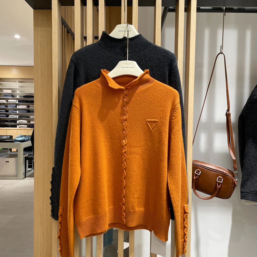 冬季针织毛针织衫黄色浣熊绒毛衣开衫纯色针织衫立领设计小众衣服