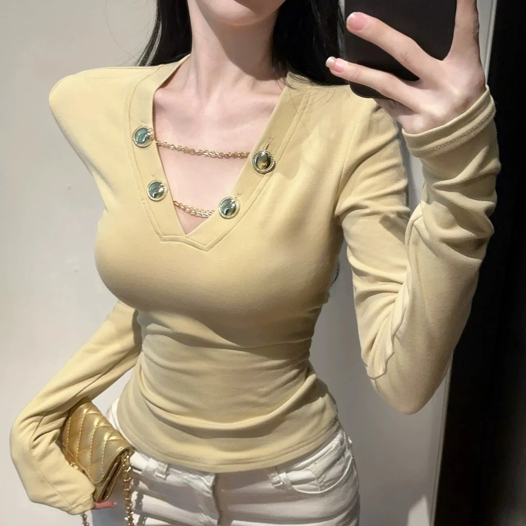 纯欲风金属链条v领黑色打底衫女早春新款修身富贵千金风长袖t恤女