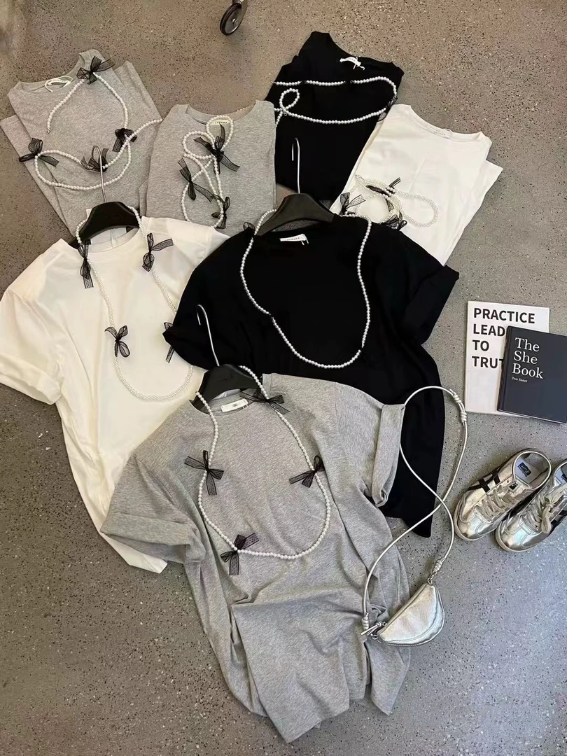 【大萱严选】2025韩版设计感蝴蝶结链短袖圆领大版百搭T恤（有垫肩）