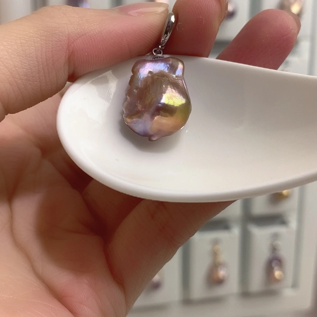 淡水珍珠颈饰合金