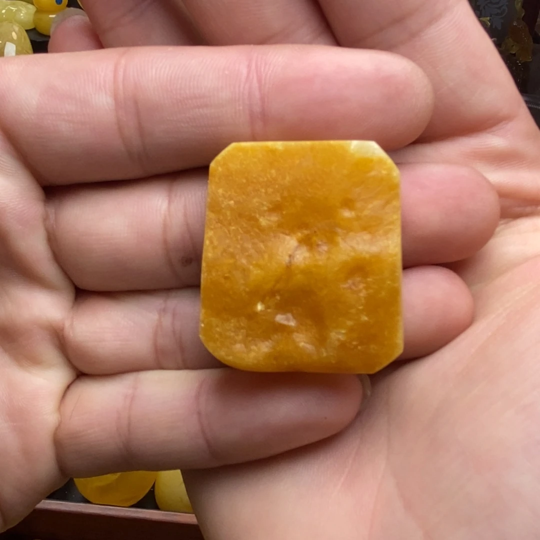 琥珀未镶嵌裸石蜜蜡