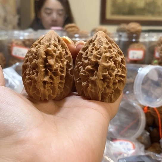 文玩核桃吊坠37招财鼠有修