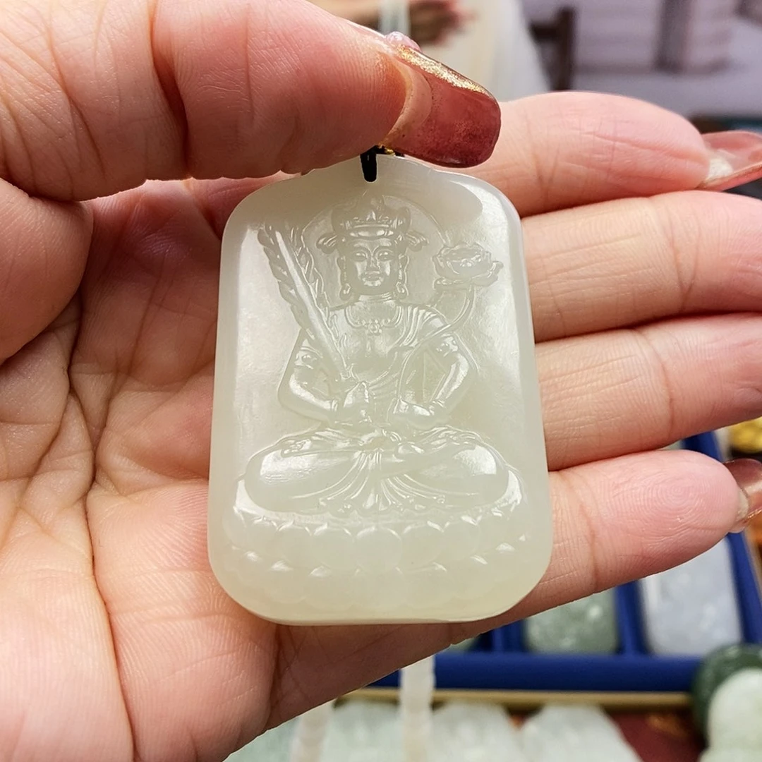 【闪购商品】和田玉（糖玉）颈饰未镶嵌有***方