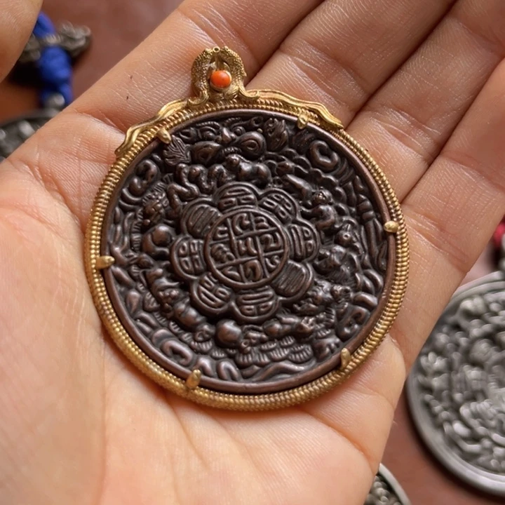 颈饰琉璃用****9喜欢的朋友