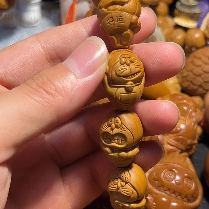 橄榄核手串/手链铁核哆啦A梦
