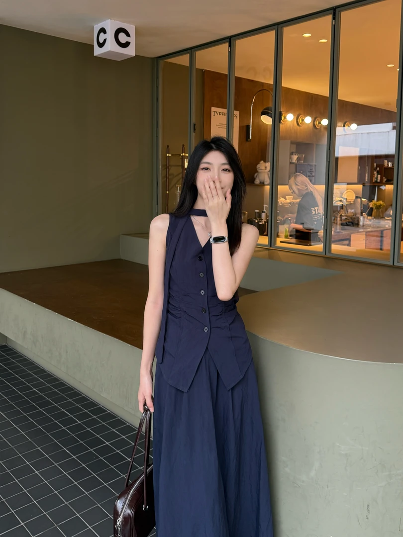 2025夏季高级感套装小众背心上衣女装高腰裙子半身裙老钱风两件套