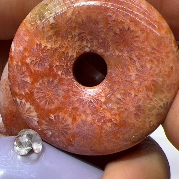 大果紫檀（缅甸花梨）姑娘玉扣子