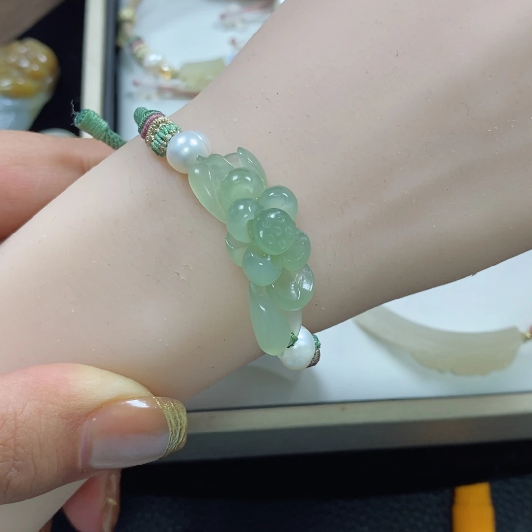 【闪购商品】和田玉手牌未镶嵌