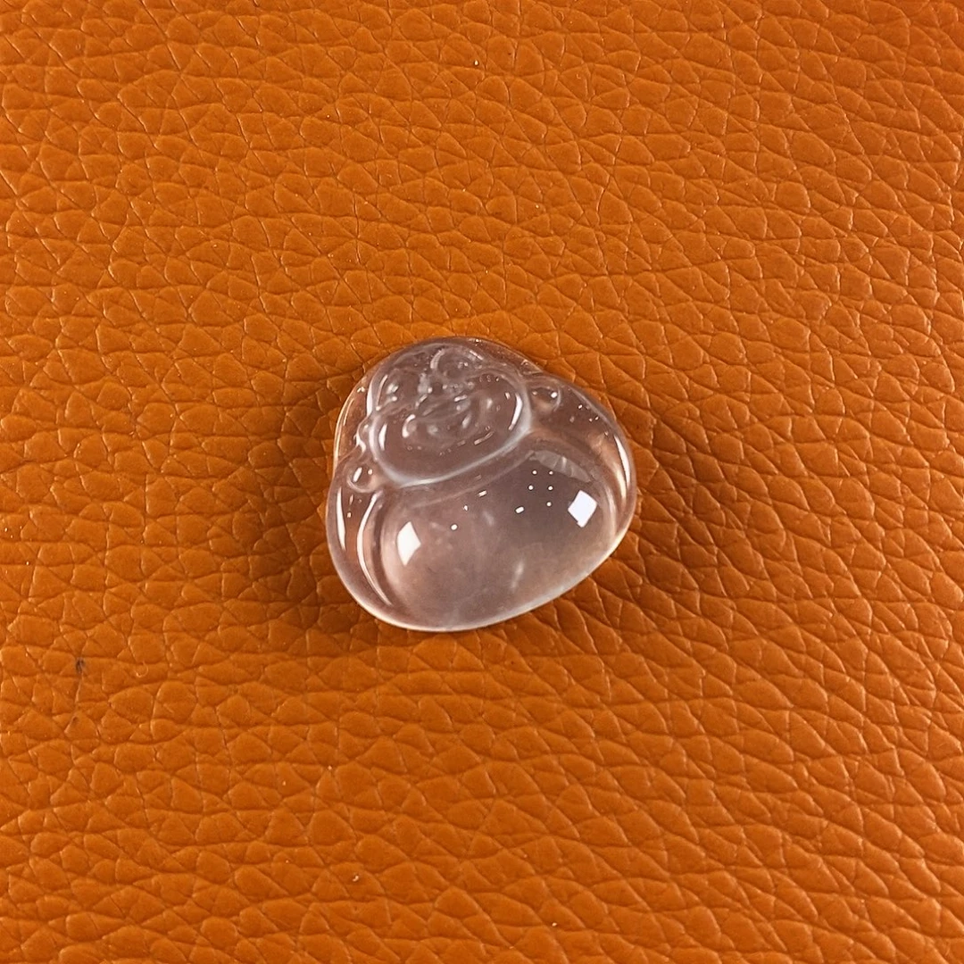 石英质玉未镶嵌颈饰