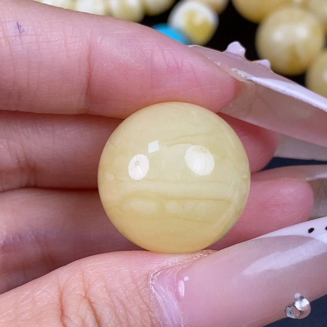 琥珀未镶嵌珠宝奇石226