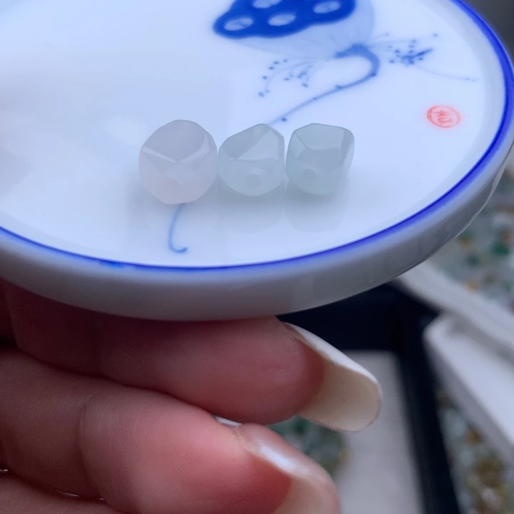 翡翠散珠随型一手