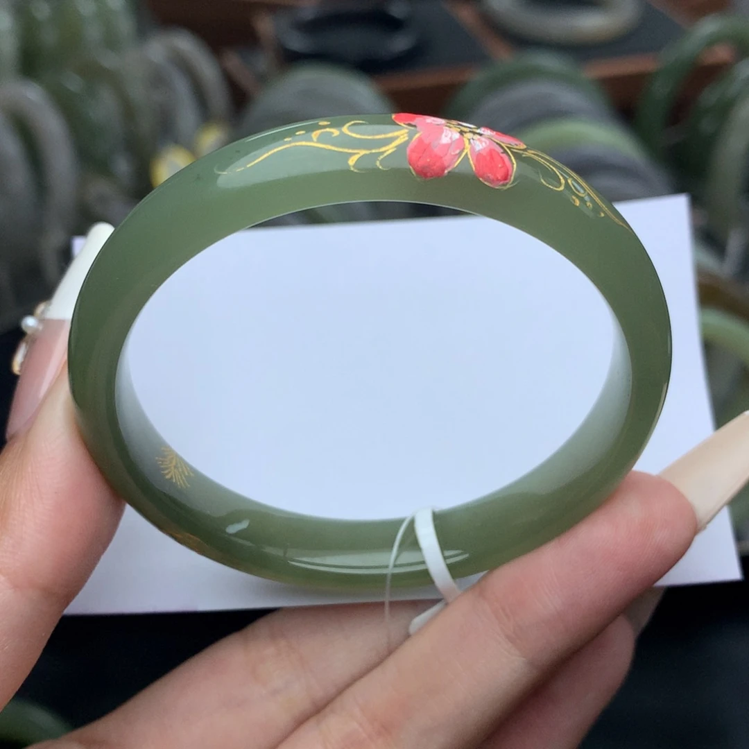 未镶嵌手镯和田玉53