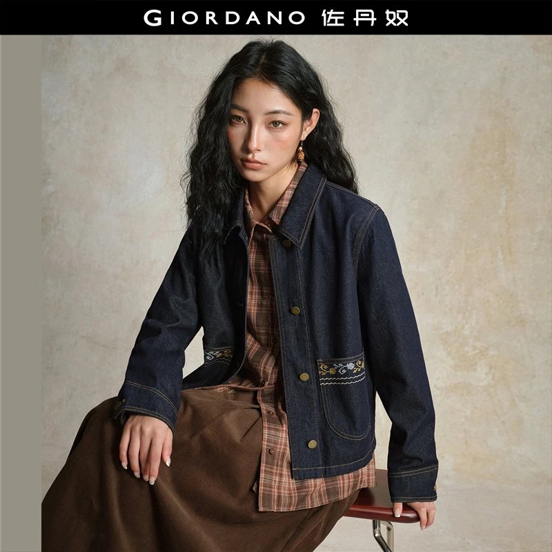 佐丹奴设计师新款复古绣花口袋翻领水洗牛仔外套女装 18375506