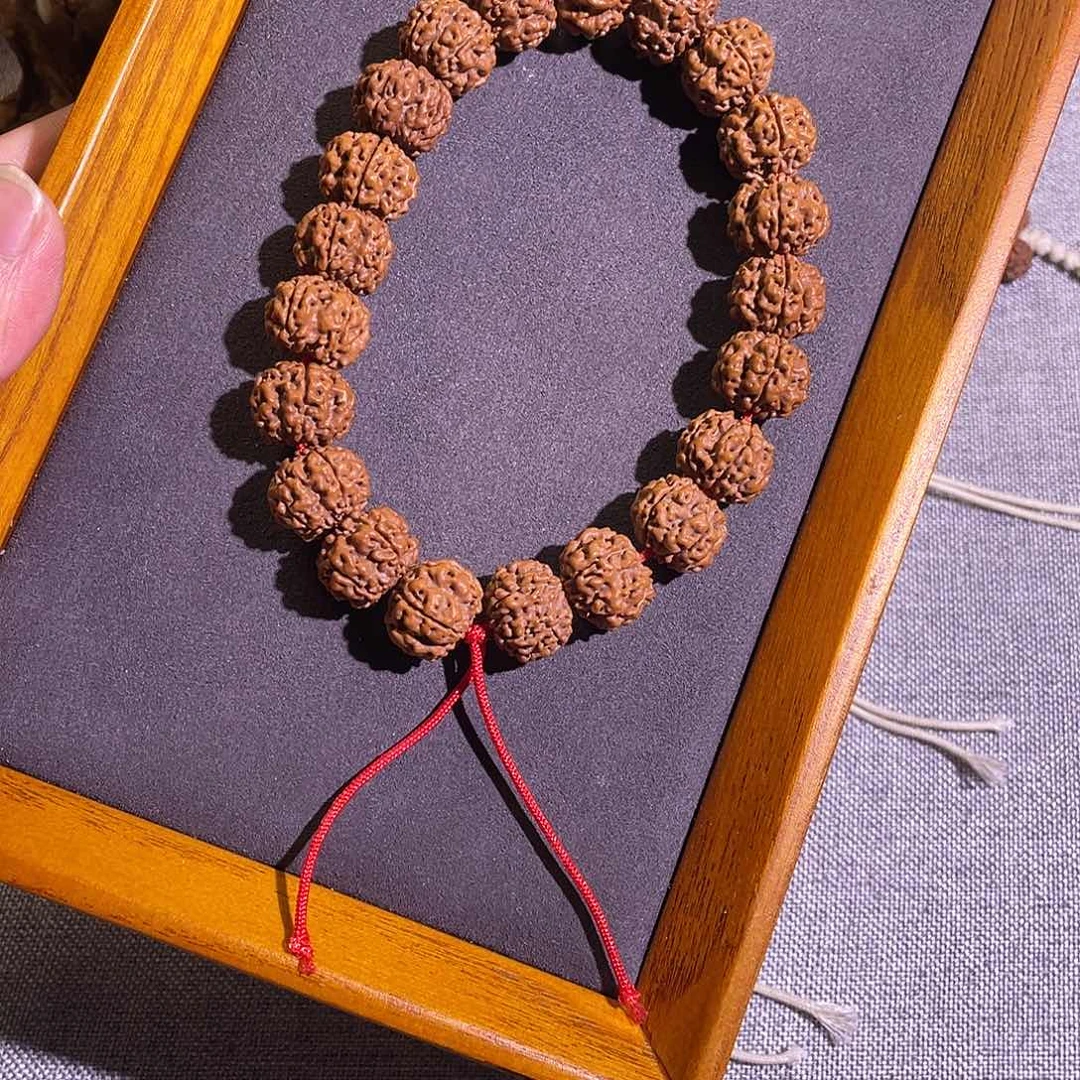 金刚菩提吊坠帝王花