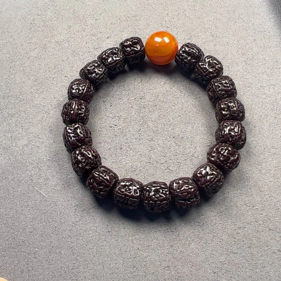 金刚菩提吊坠菩提