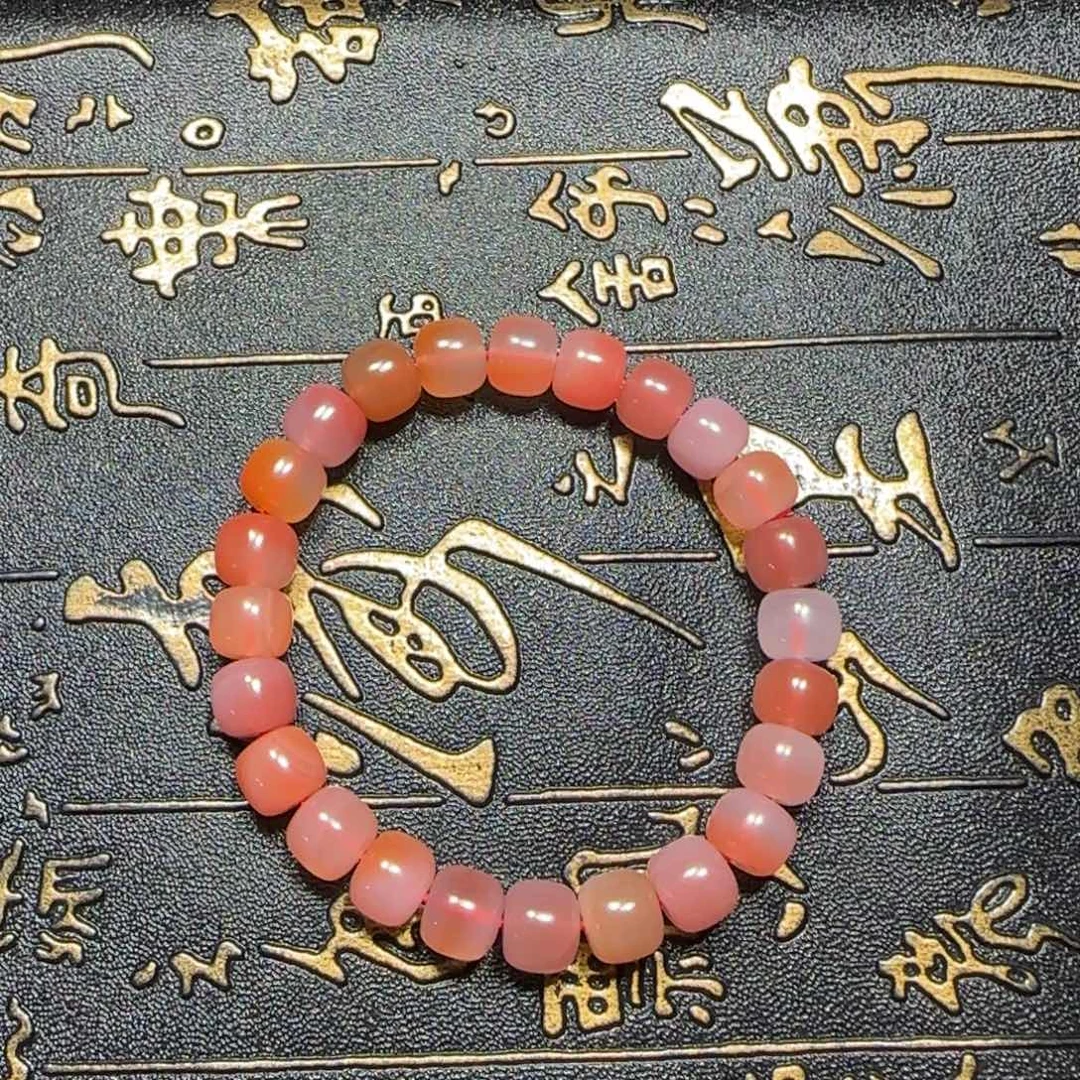 未镶嵌糖果色老型单圈卡9+南红玛瑙