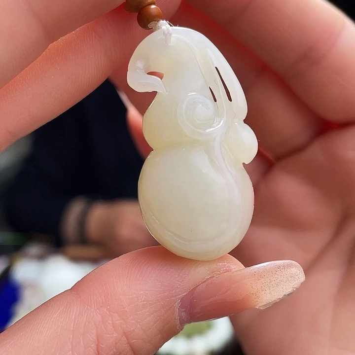 和田玉挂件未镶嵌定制发货