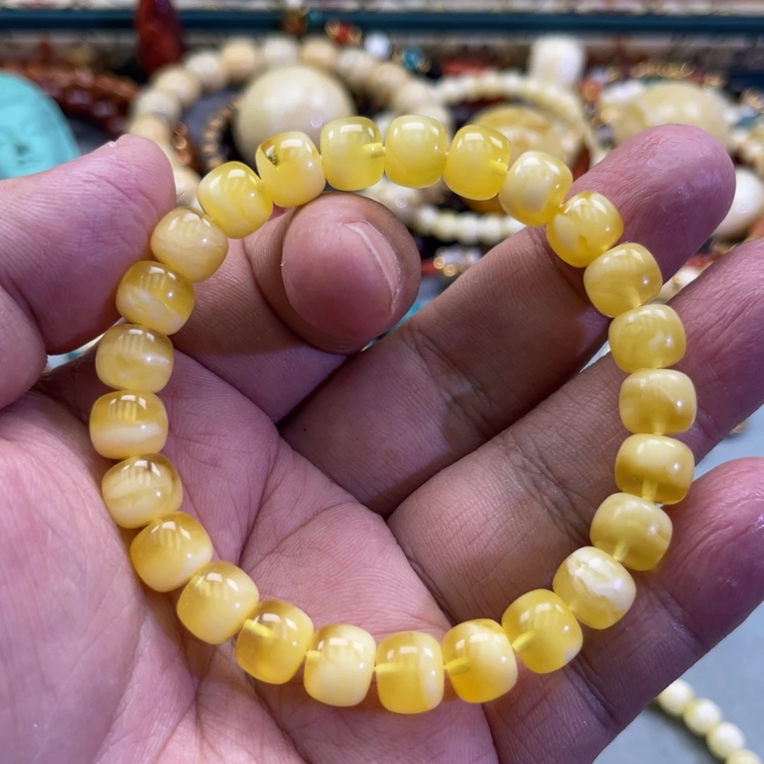 琥珀未镶嵌珠宝奇石23