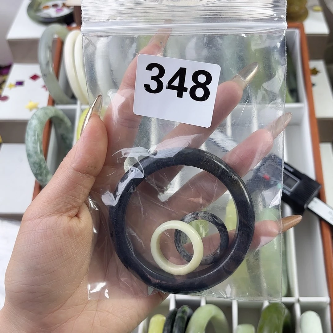 蛇纹石玉手镯未镶嵌喵****米