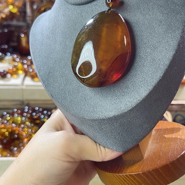 裸石琥珀未镶嵌天然缅甸琥珀