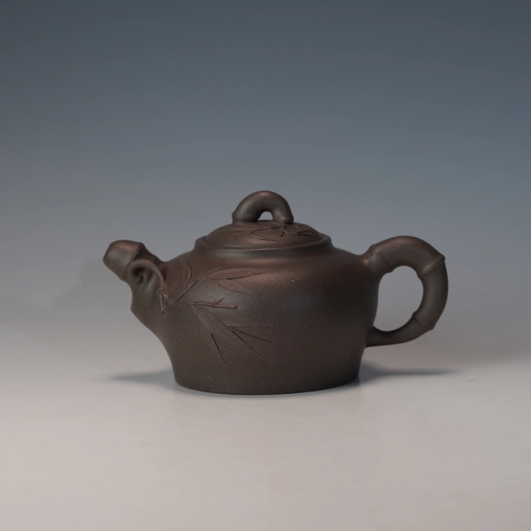 lot.23151 王凯丽 蟹壳青融竹壶 260cc