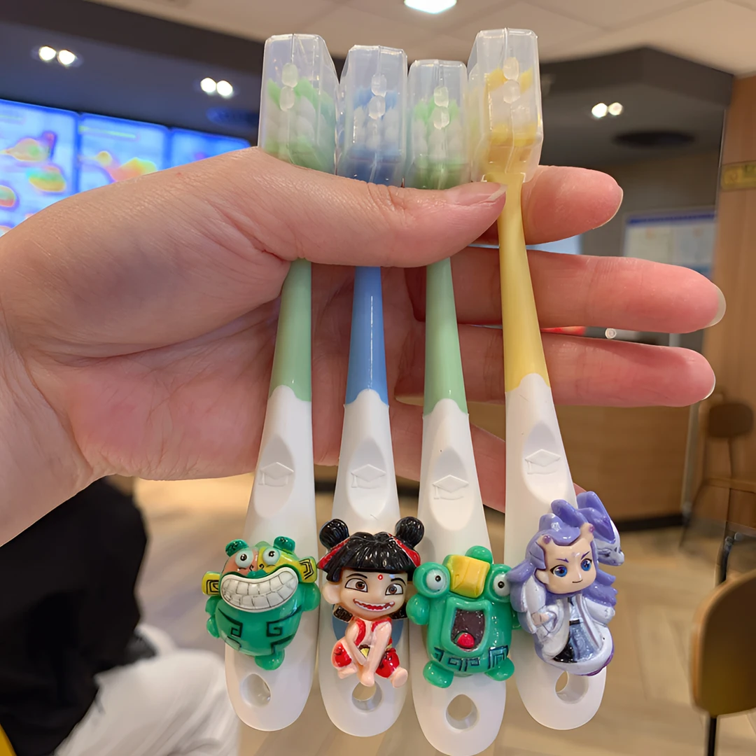 【4支】万毛刷哪吒敖丙结界兽儿童专用软毛牙刷3-10岁护齿保护牙龈