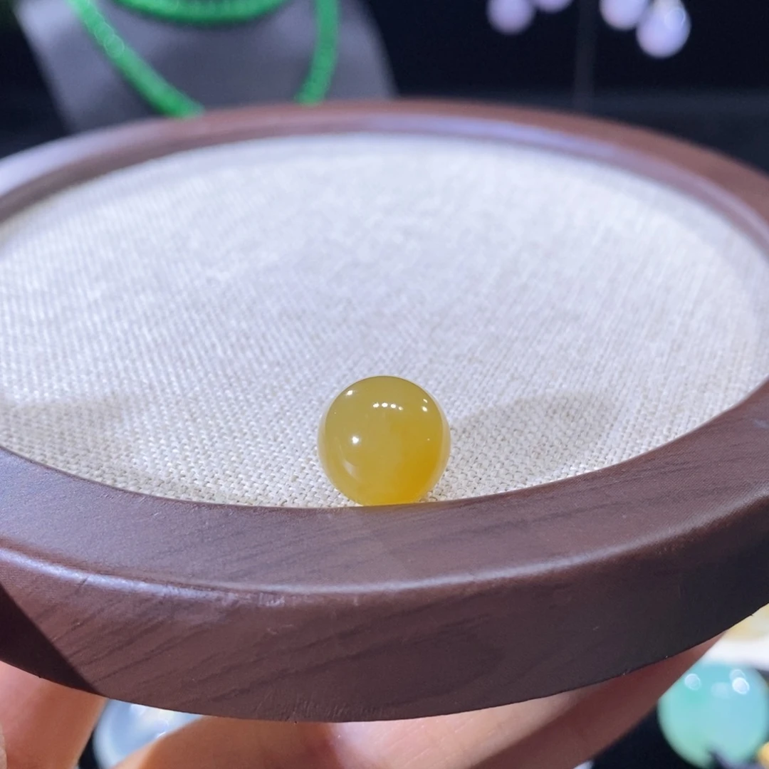 翡翠未镶嵌颈饰翡翠种水秋香黄圆珠11+mm