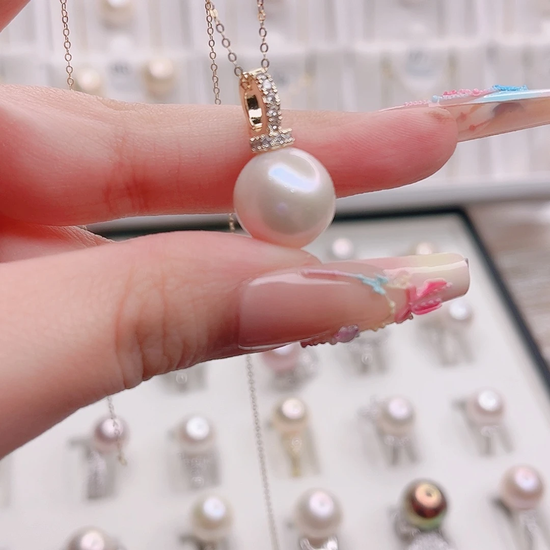 未镶嵌淡水珍珠吊坠(赠链)