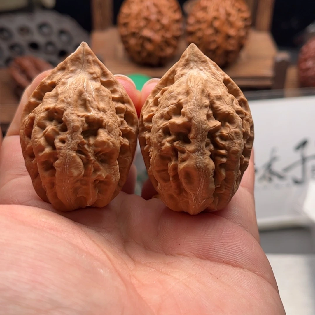文玩核桃把件关东木子家楸大胖37