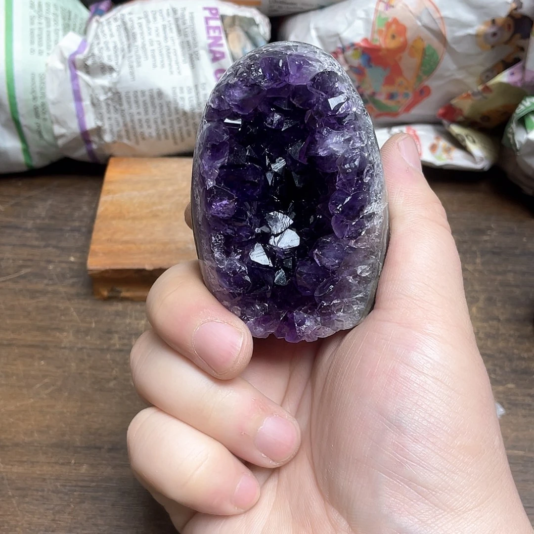 紫晶大型摆件（非配饰）未镶嵌